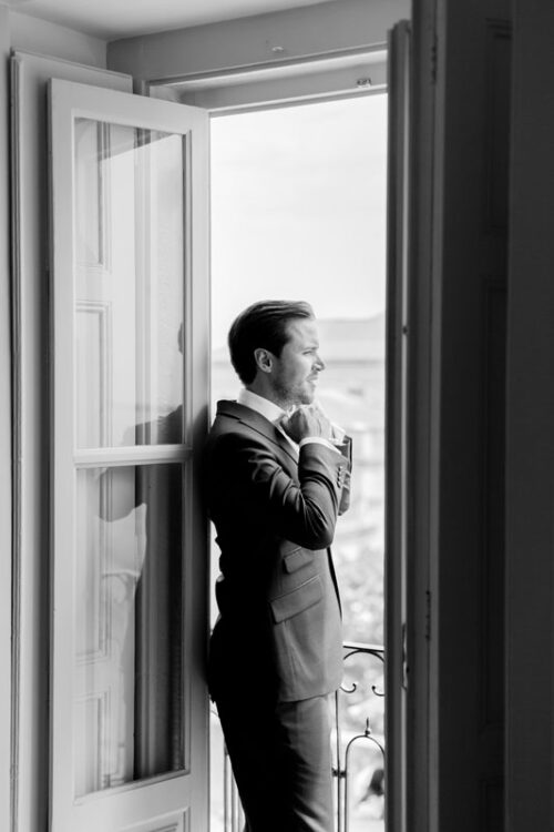 Wedding Forte da Cruz Lisbon Portugal destination wedding photographer for casamento Lisboa American couple getting married in Europe with Dutch light and airy photographer who speaks English and Portuguese