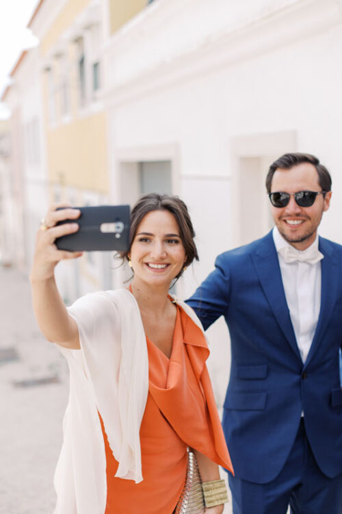 Wedding Forte da Cruz Lisbon Portugal destination wedding photographer for casamento Lisboa American couple getting married in Europe with Dutch light and airy photographer who speaks English and Portuguese