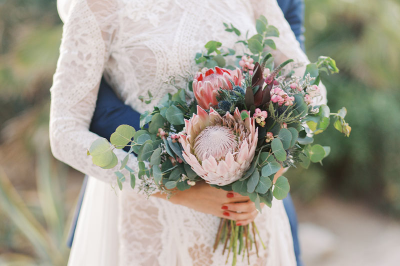 Wedding Forte da Cruz Lisbon Portugal destination wedding photographer for casamento Lisboa American couple getting married in Europe with Dutch light and airy photographer who speaks English and Portuguese